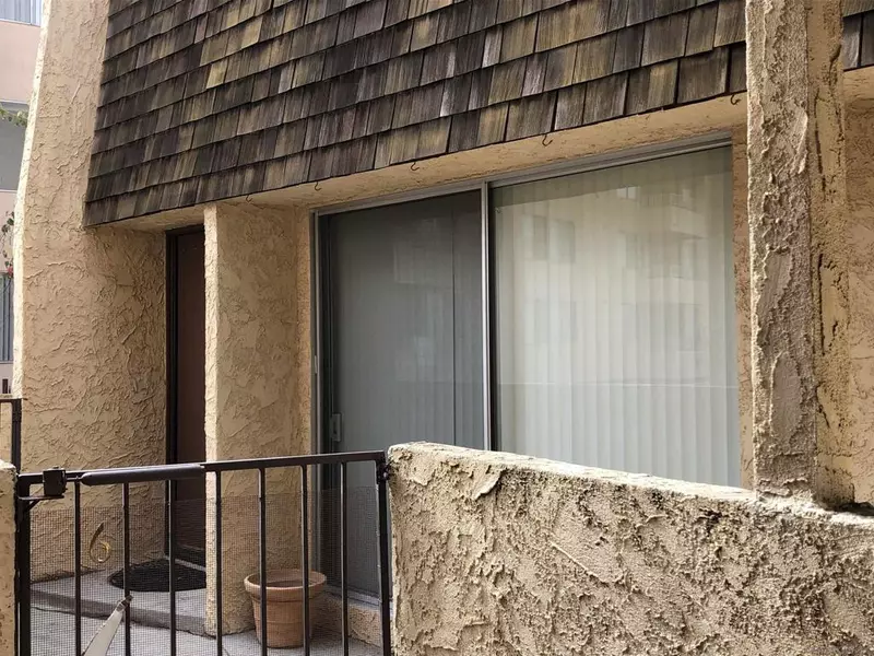 4655 Natick Ave #6, Sherman Oaks, CA 91403