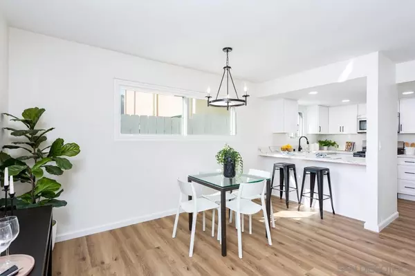 San Diego, CA 92107,2253 Famosa Blvd #A