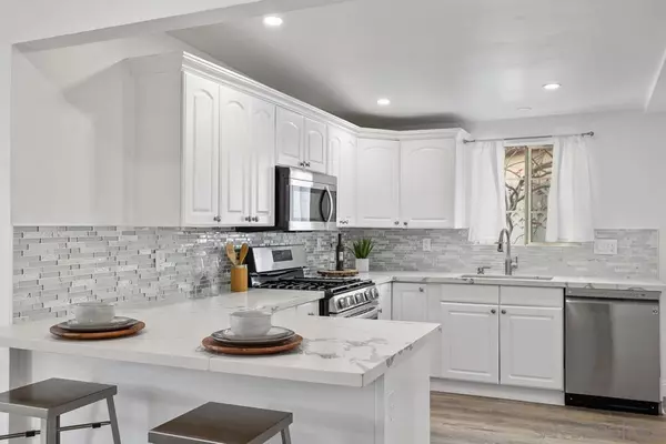 Imperial Beach, CA 91932,1243 9Th St