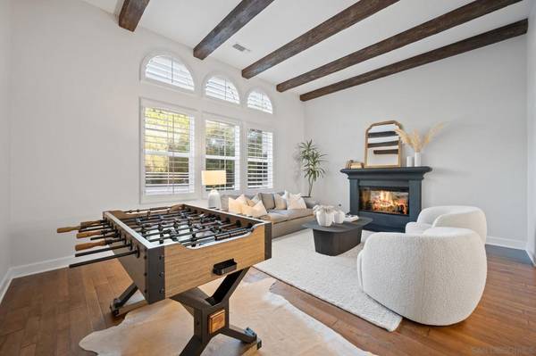 Carlsbad, CA 92009,7358 Corte Tomillo