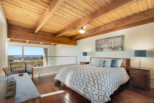 La Jolla, CA 92037,7863 Caminito El Rosario