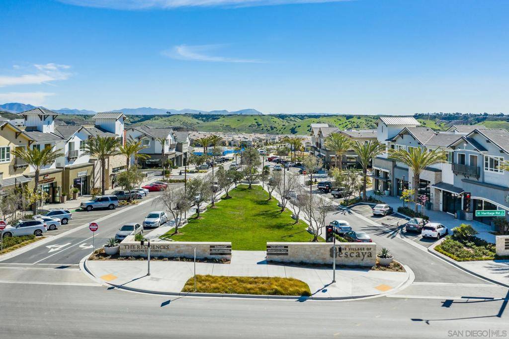 Chula Vista, CA 91913,1915 Avenida Senecio #1