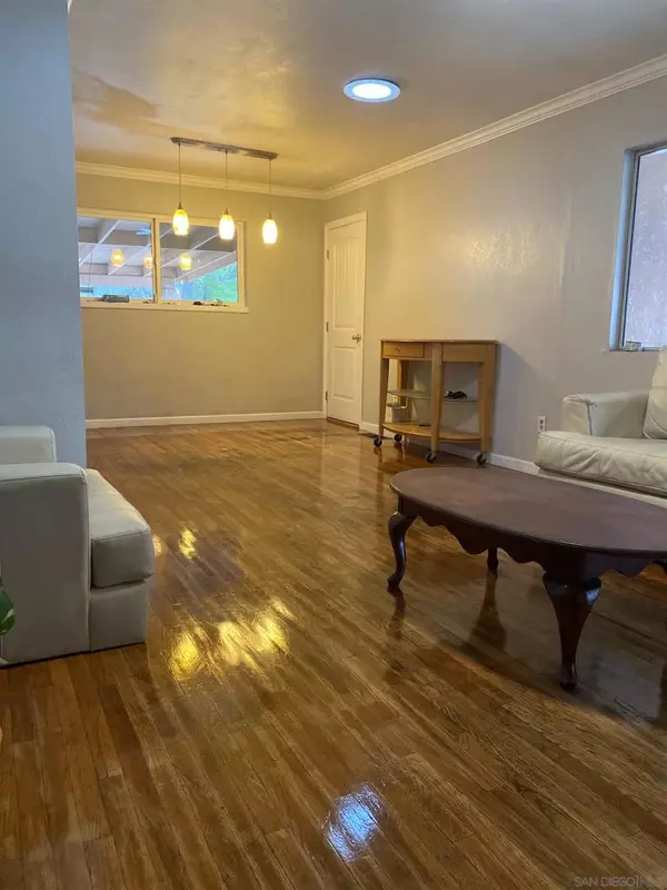 El Cajon, CA 92020,365 N Pierce Street