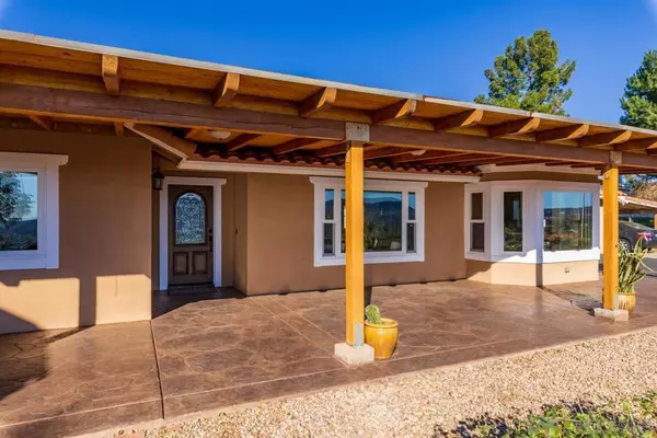 Valley Center, CA 92082,15230 Aguacate Ln
