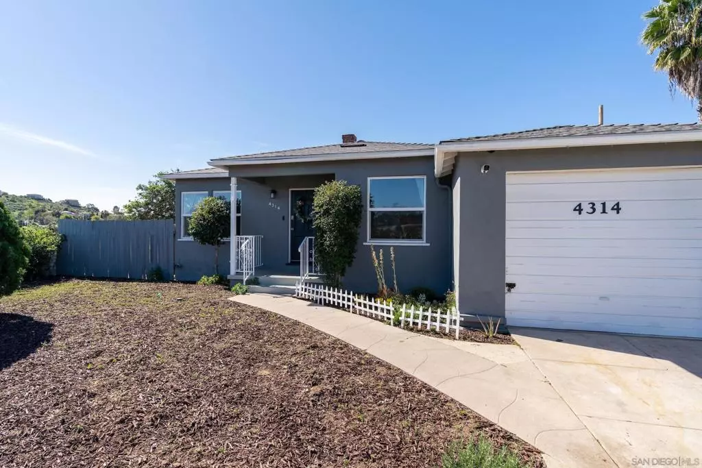 La Mesa, CA 91942,4314 Harvard Ave