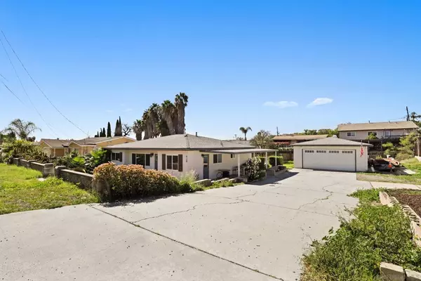 928 Concepcion Ave, Spring Valley, CA 91977