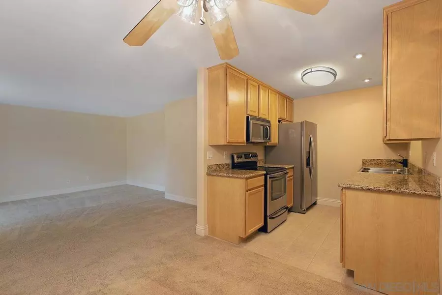 472 Graves Ave. #9, El Cajon, CA 92020