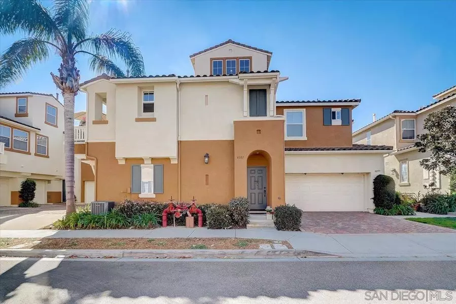 4101 Peninsula Dr, Carlsbad, CA 92010