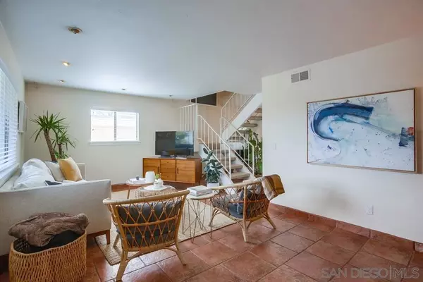 Solana Beach, CA 92075,809 Del Mar Downs Rd #A