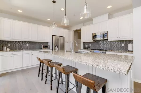 Oceanside, CA 92056,4319 Pacifica Way 2