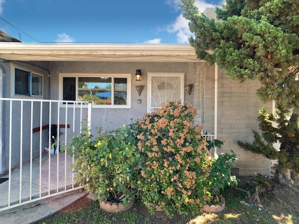 San Diego, CA 92105,2533 Roseview Place