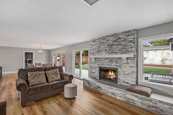 Escondido, CA 92029,1230 Via Rancho Pkwy
