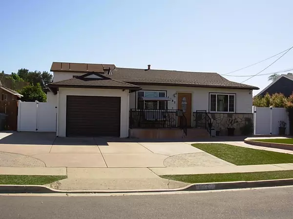 8427 Denton St., La Mesa, CA 91942