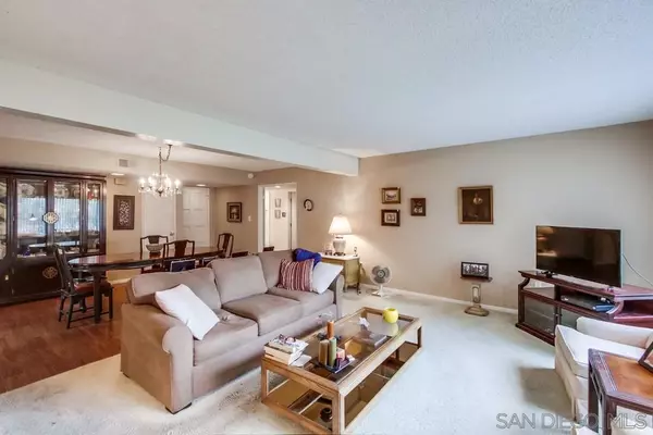 San Diego, CA 92119,6828 Hyde Park #B