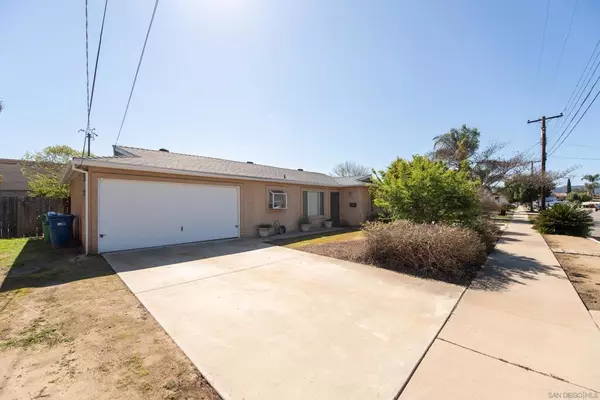 9431 Willowgrove Ave, Santee, CA 92071