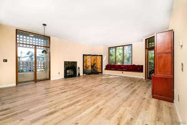 La Jolla, CA 92122,4018 Nobel Dr #101