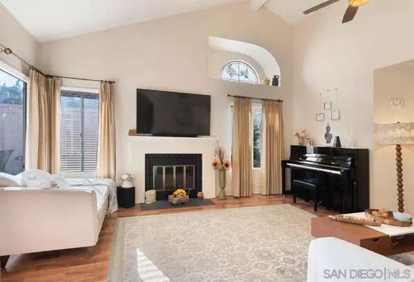 Escondido, CA 92026,1727 National Gln