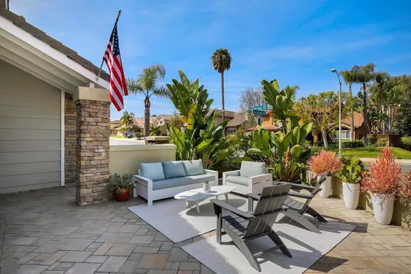 Carlsbad, CA 92009,3523 Sitio Baya