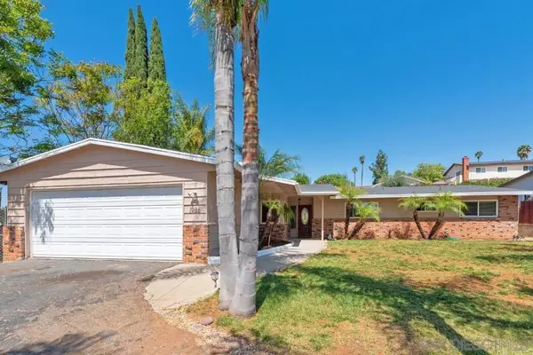 1986 Sunset Dr, Escondido, CA 92025