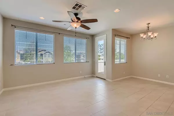 Ramona, CA 92065,1324 Shoshone Falls Dr