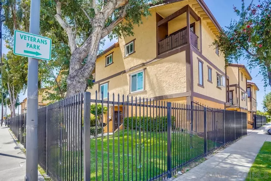 7801 California Ave, Huntington Park, CA 90255