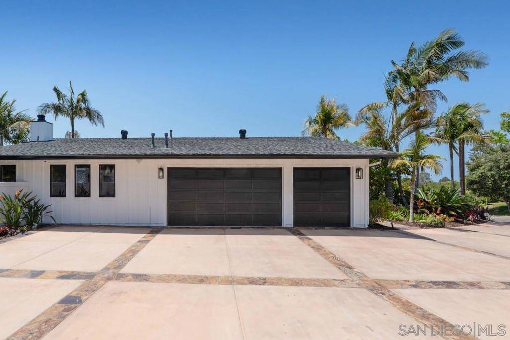 La Jolla, CA 92037,2339 Vallecitos