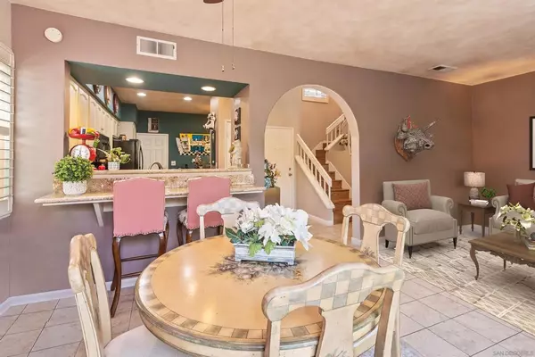 San Diego, CA 92130,3882 Creststone Place
