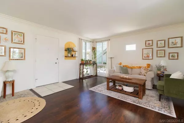 San Diego, CA 92104,4012 Mississippi #10