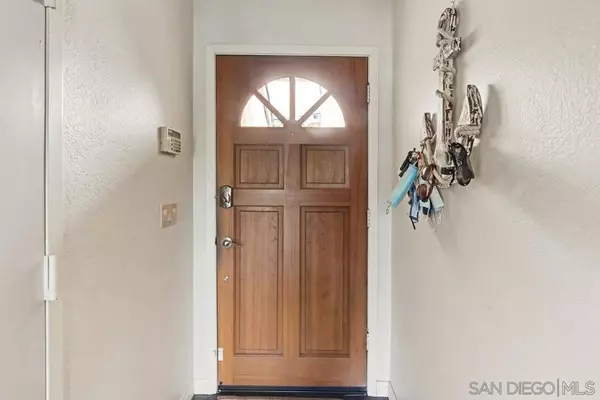 Carlsbad, CA 92009,2918 La Costa Ave