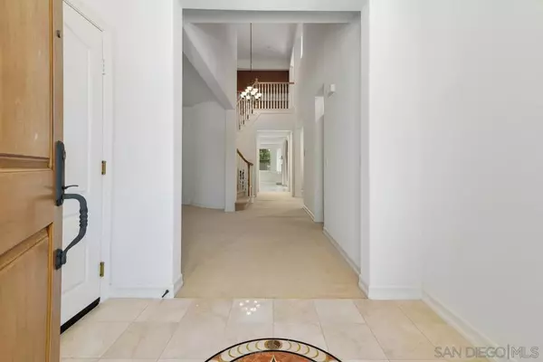 Carlsbad, CA 92009,7288 Circulo Papayo