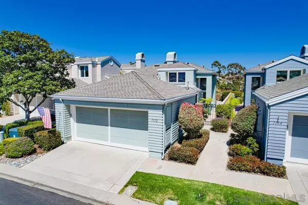 Carlsbad, CA 92011,7152 Lantana Ter