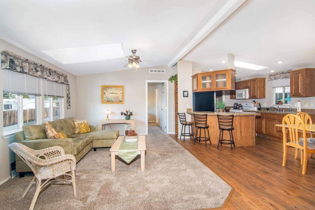 212 S 2nd St #SPC 39, El Cajon, CA 92019
