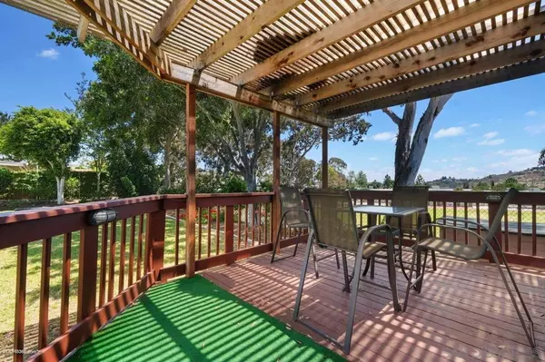 San Diego, CA 92119,7069 Temple Terrace St