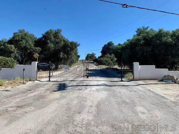 Boulevard, CA 91905,39421 Opalocka Rd