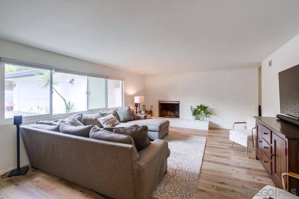 Poway, CA 92064,16820 Orchard Bend Rd