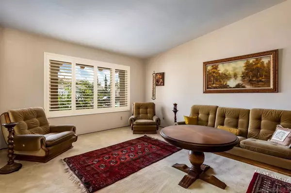 Santee, CA 92071,10246 Carreta Dr