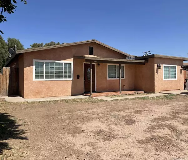 942 Lacy Avenue, Calexico, CA 92231