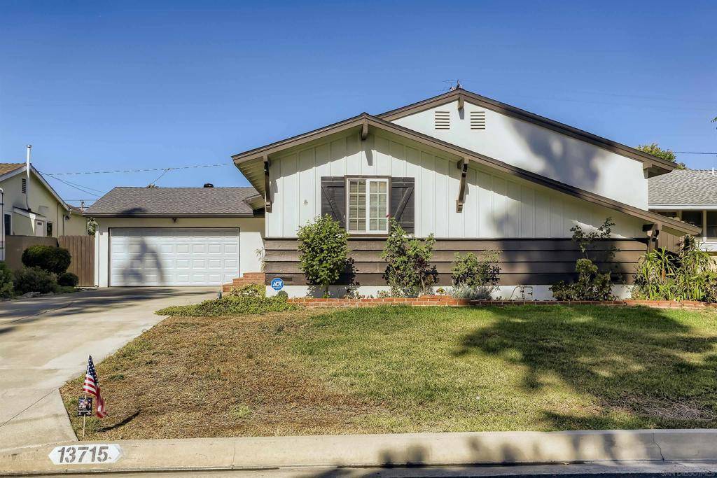 13715 Biola Ave,  La Mirada,  CA 90638