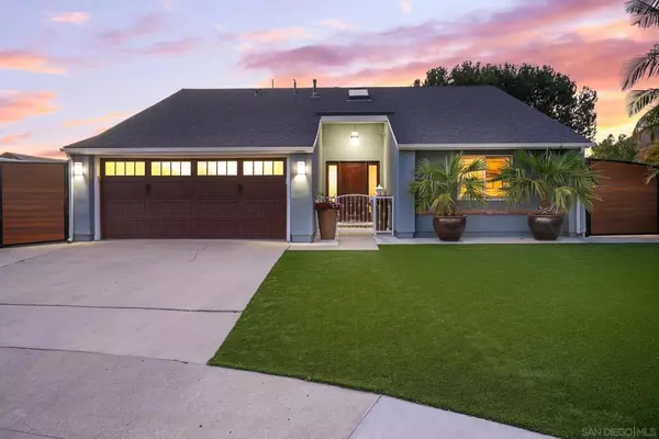 San Diego, CA 92119,7192 Crowley Ct