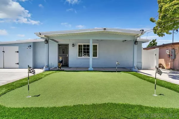 Santee, CA 92071,11104 Meadow Terrace Dr