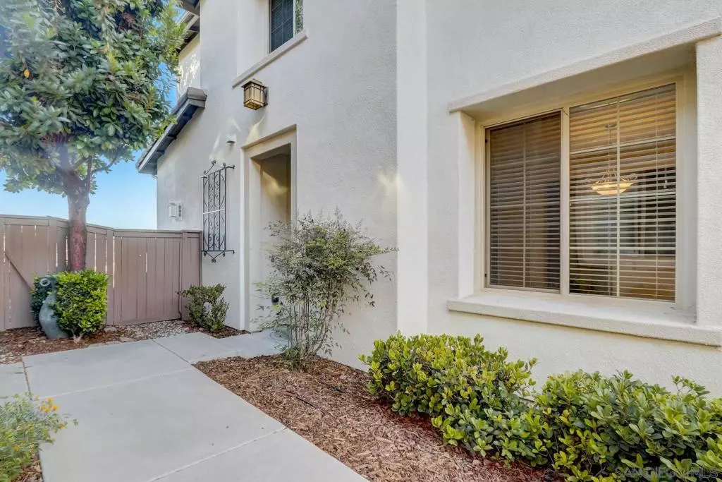 Chula Vista, CA 91915,1733 Cripple Creek Dr #4