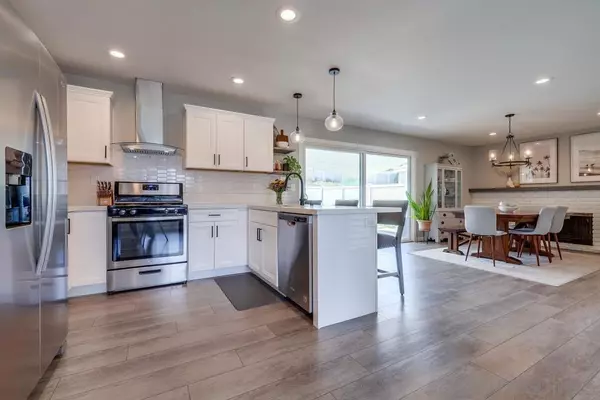 Santee, CA 92071,10262 Molino Rd