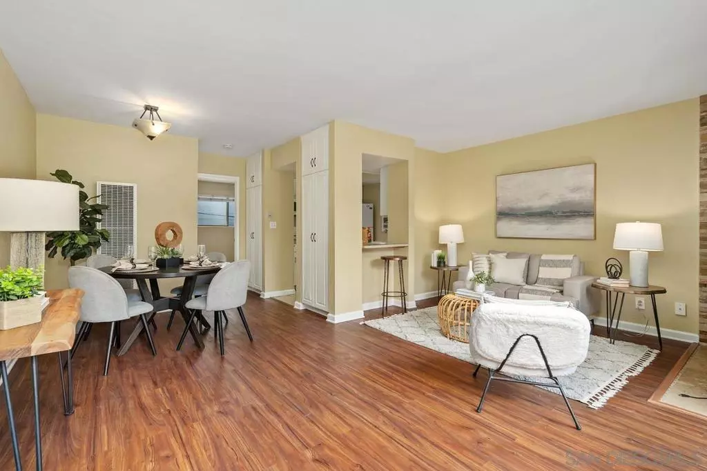 San Diego, CA 92104,4275 Swift Ave #5