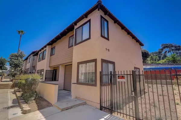 Vista, CA 92083,955 Postal Way #1