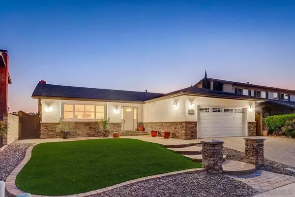 San Diego, CA 92119,7540 Melotte St