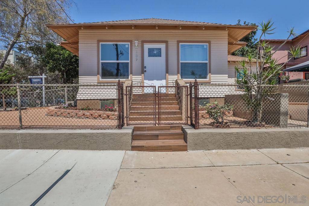 107 E Plaza Blvd, National City, CA 91950