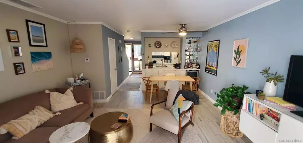 San Diego, CA 92104,3784 Pershing Ave #4