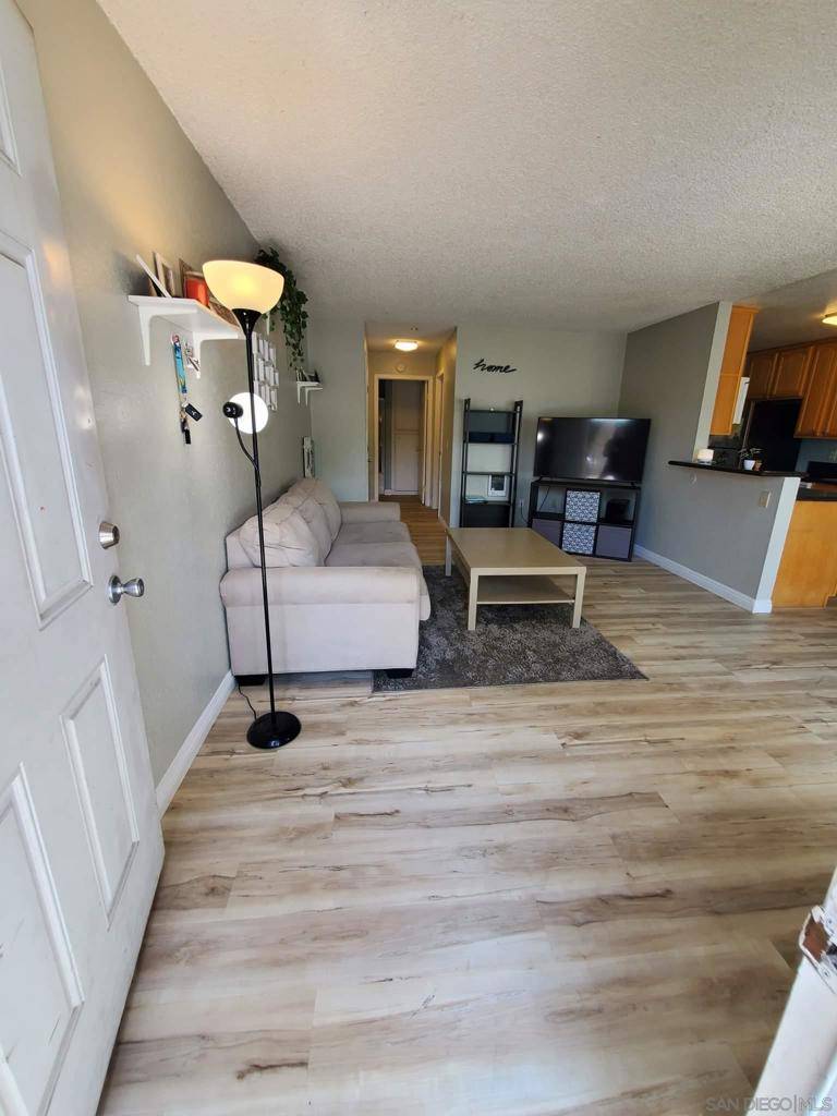 San Diego, CA 92105,1675 Pentecost Way #2