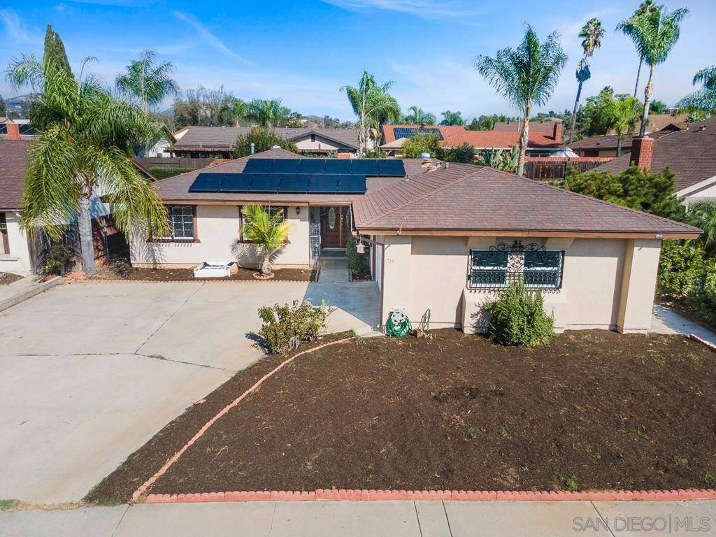 El Cajon, CA 92019,719 Mahogany Dr