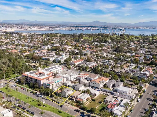 741 45 Orange Ave, Coronado, CA 92118